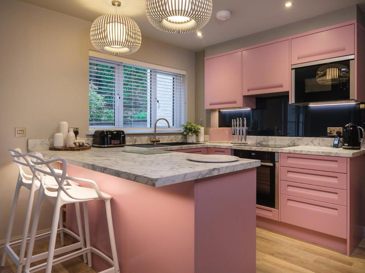 The Neon Rose Villa Bowness-on-Windermere Eksteriør bilde